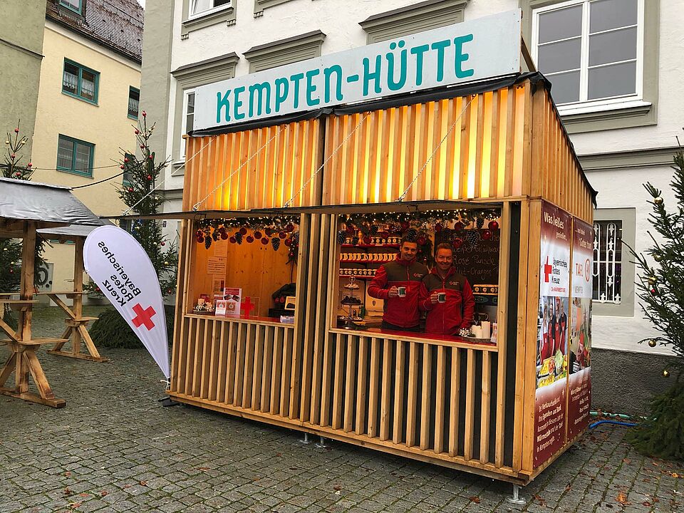 Kempten Hüttes des BRK_Kemptener Weihnachtsmarkt 2022_Credit_Wi